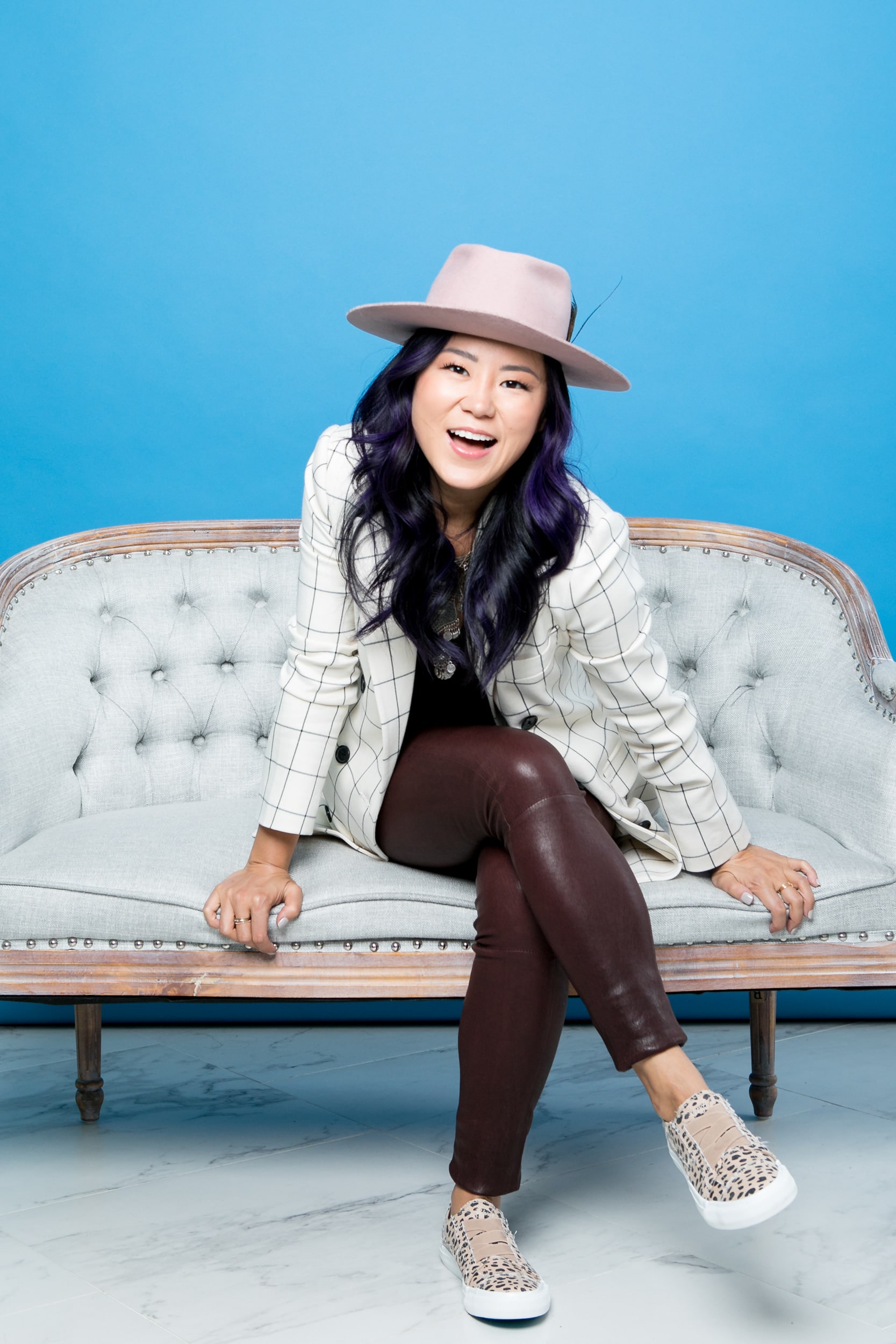 Gloria Chou shares tips to get free pr and pitch journalists in this podcast episode
